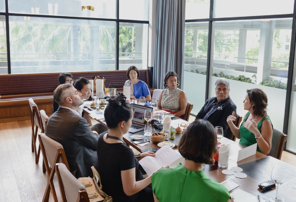 gender-inequality-workplace-round-table-discussion gender-inequality-workplace-round-table-discussion